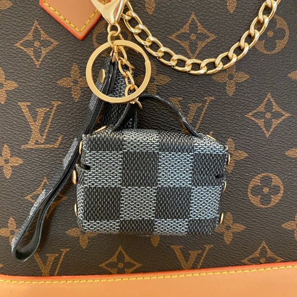 PURSE/HANDBAG ACCESSORIES CHARMS KEYCHAIN WITH CHAIN YOU CHOOSE - Picture 6 of 13